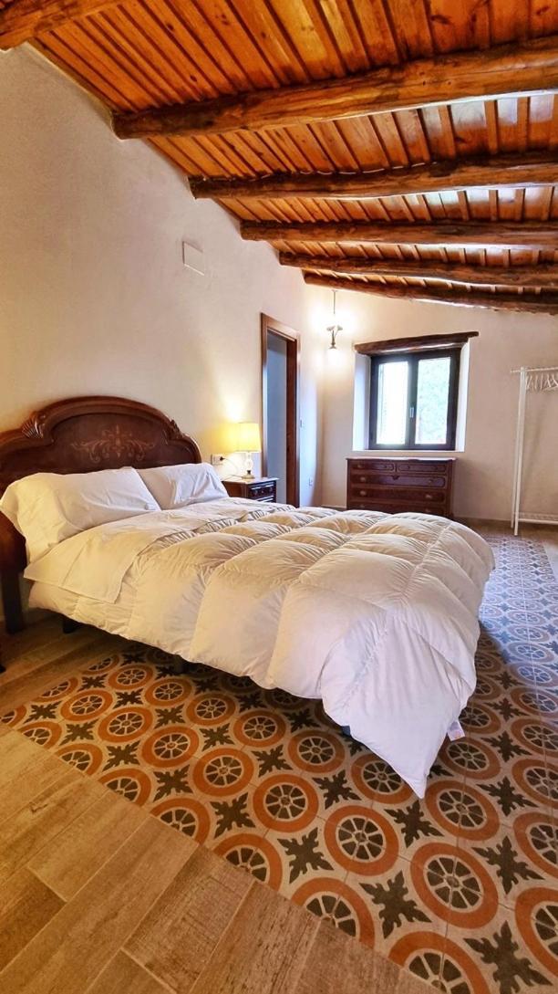 Alojamiento Rural En Aracena. Finca El Rehilete Kültér fotó