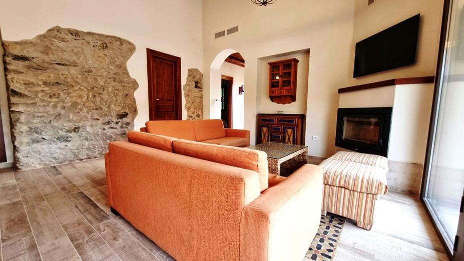 Alojamiento Rural En Aracena. Finca El Rehilete Kültér fotó